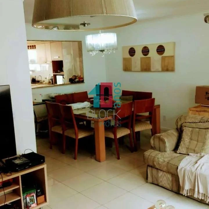 Furnished house with 5 bedrooms and 226 m² — photo 25