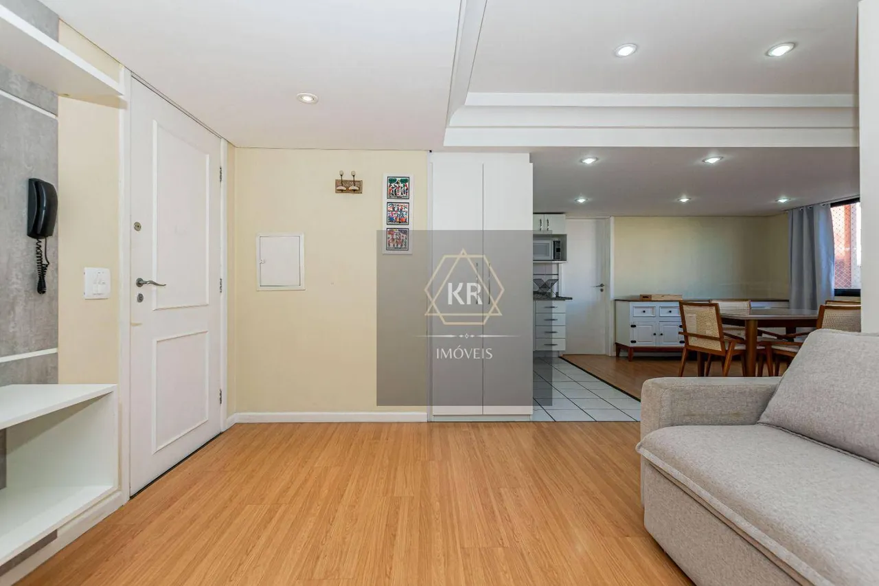 1-bedroom apartment with open-plan kitchen — photo 5