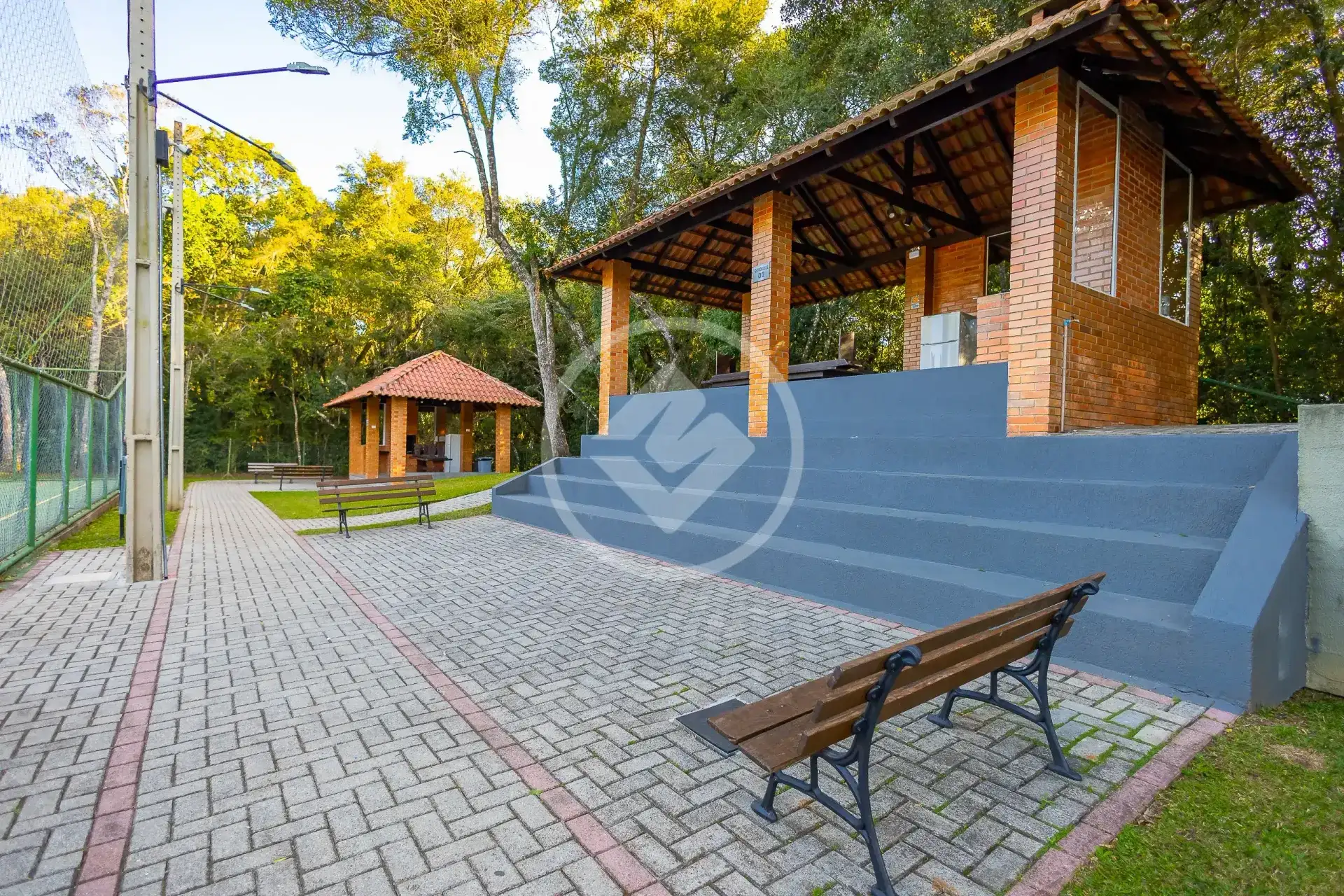 Casa em condomínio com 4 quartos e 270 m² — photo 25