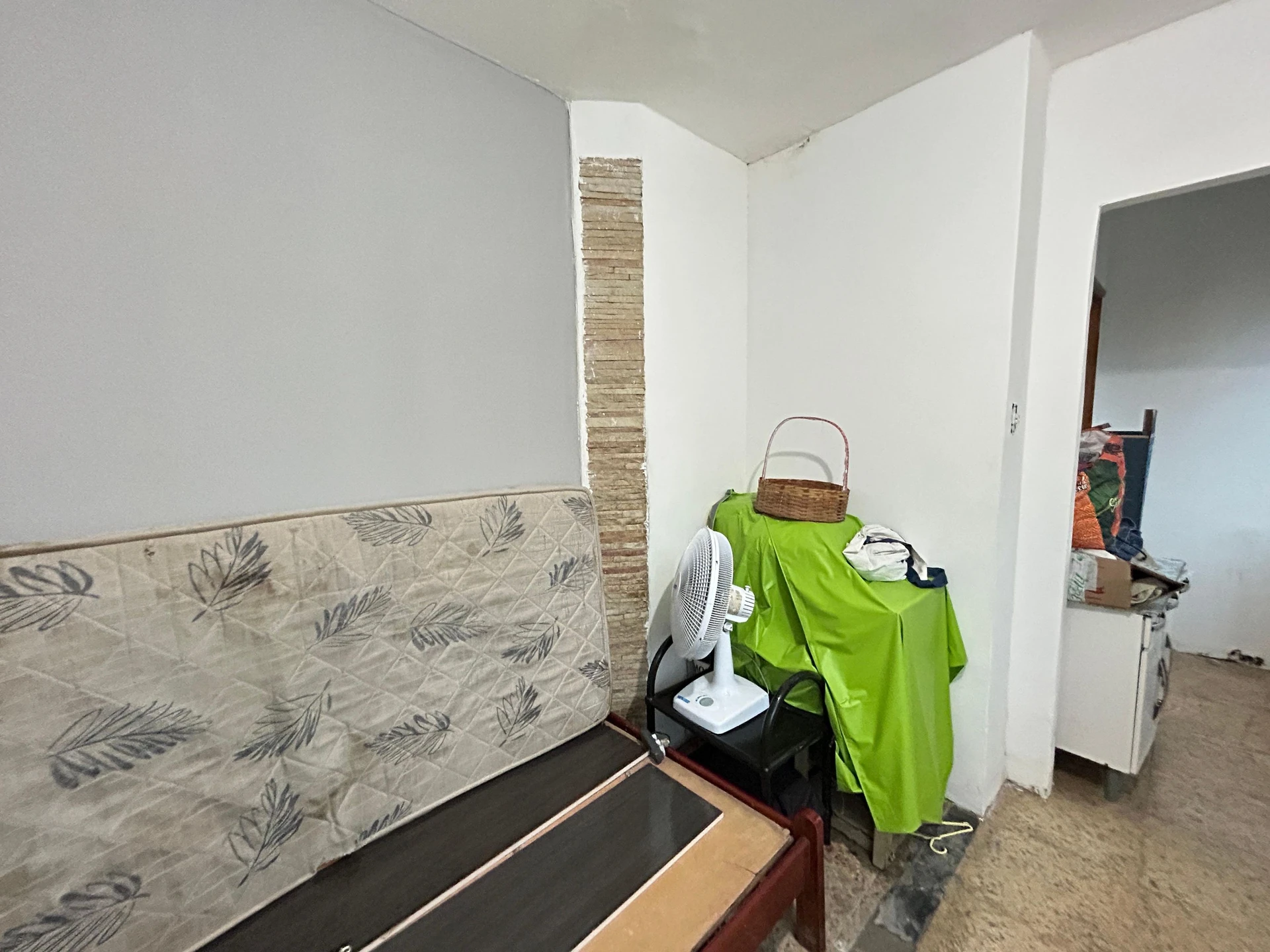 Casa com 4 quartos e varanda fechada de vidro — photo 32