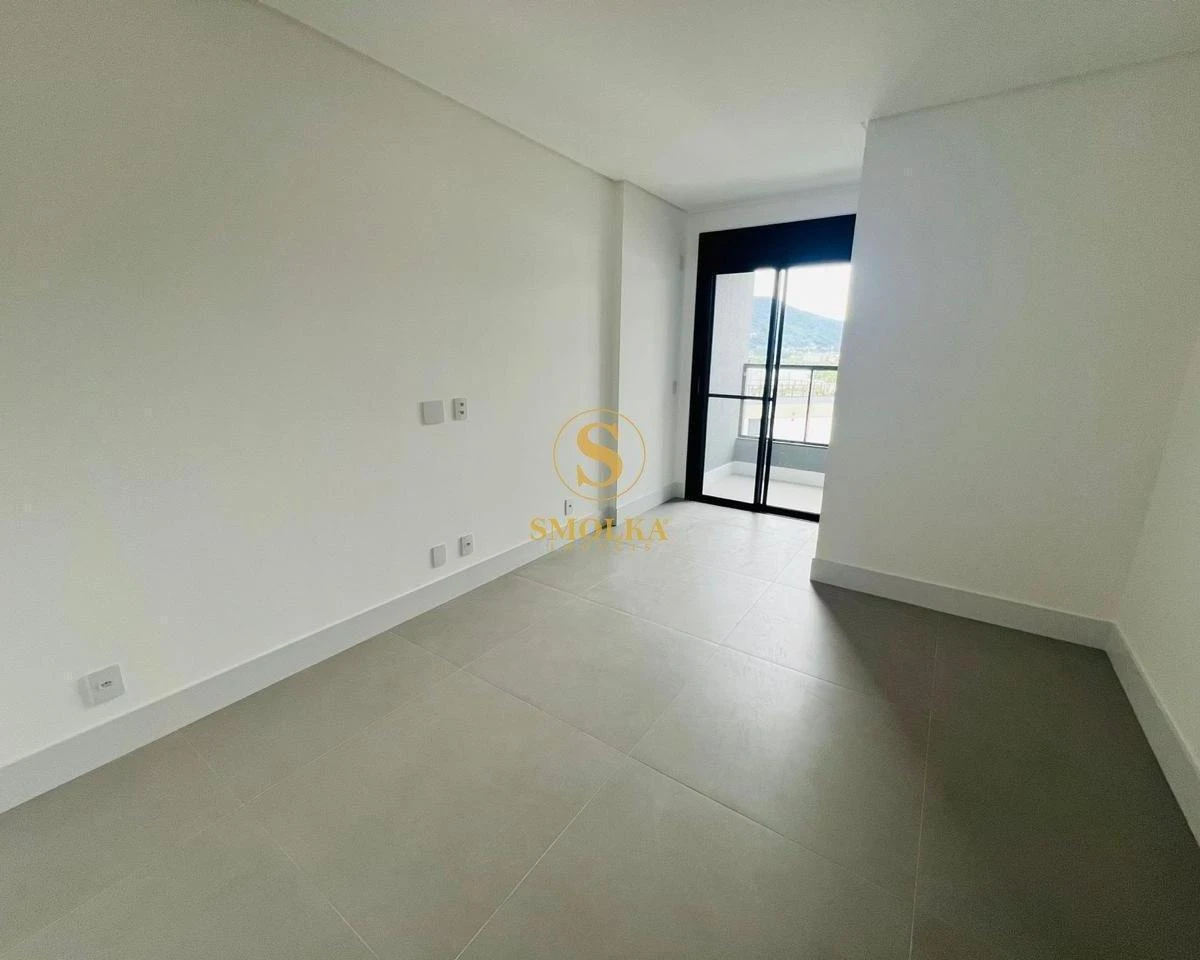 Apartment, 130 m², with a grill on the balcony — photo 9