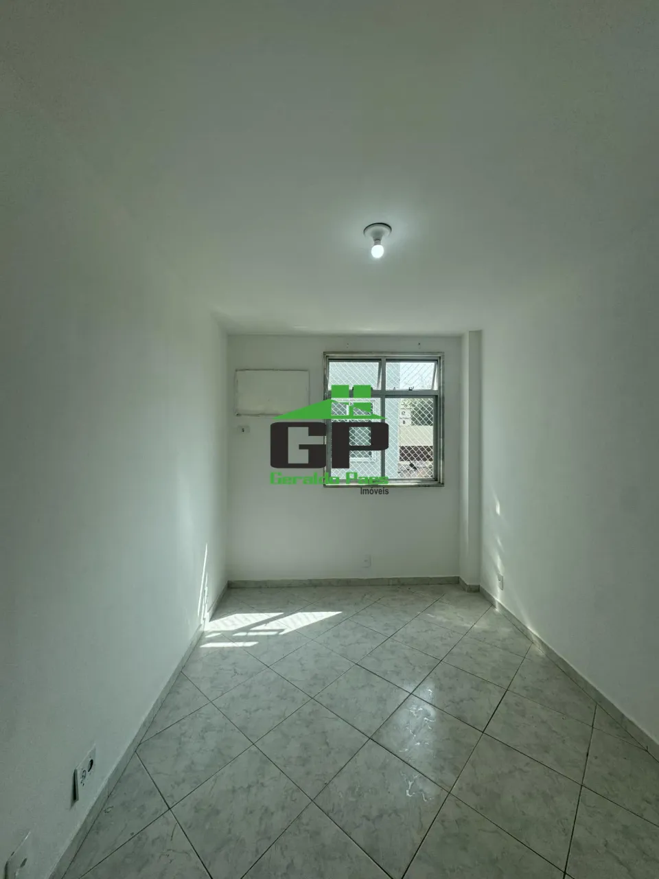 Rental apartment with 2 bedrooms and 2 bathrooms — photo 16