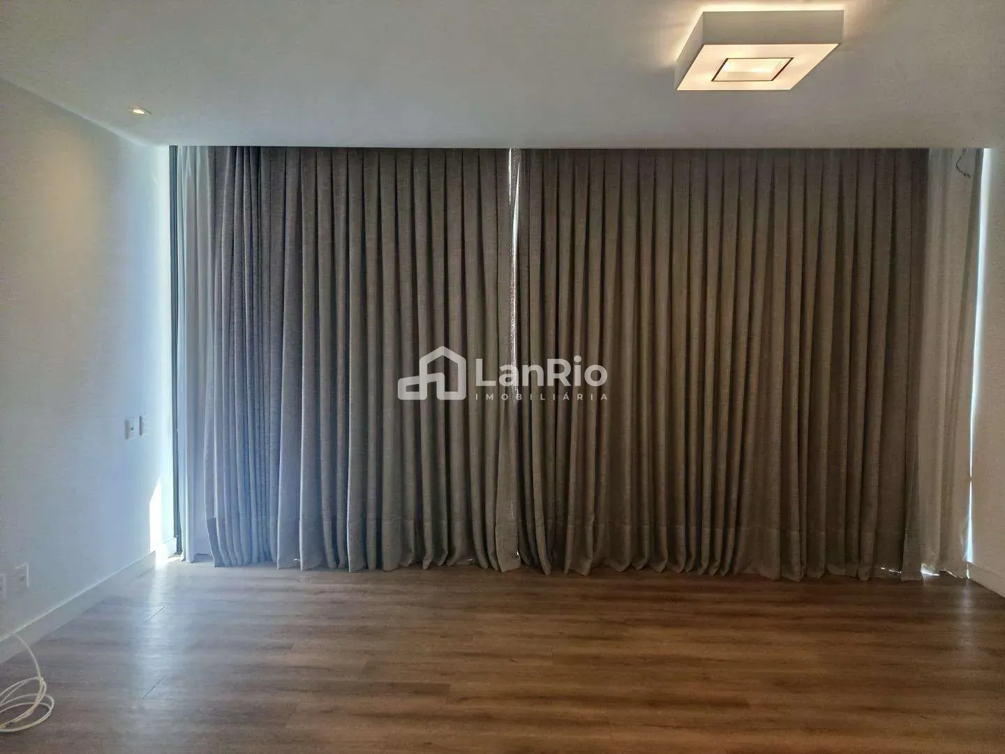 Casa com 5 quartos e 5 suítes, com varanda — photo 28