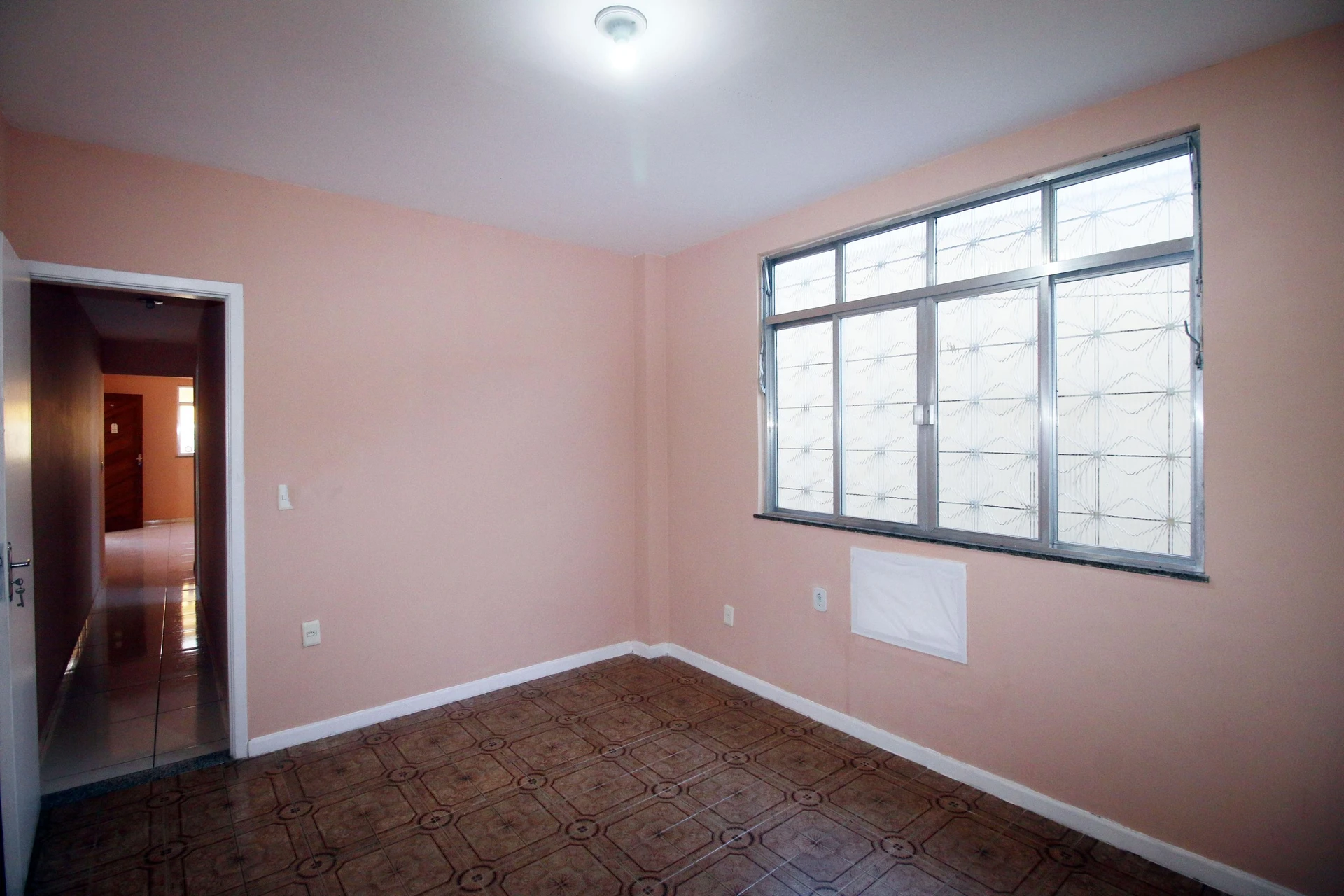 Apartamento para aluguel com 2 quartos, 1 banheiro — photo 14