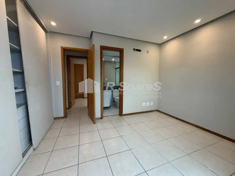 Apartamento de 3 quartos em condomínio com piscina aquecida — photo 13