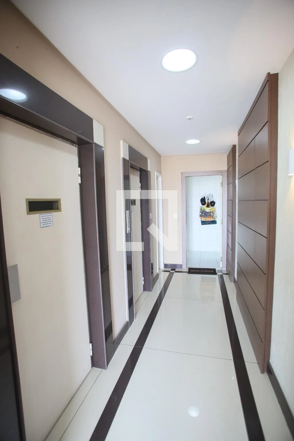 Furnished apartment with 3 bedrooms and a closed kitchen — photo 45