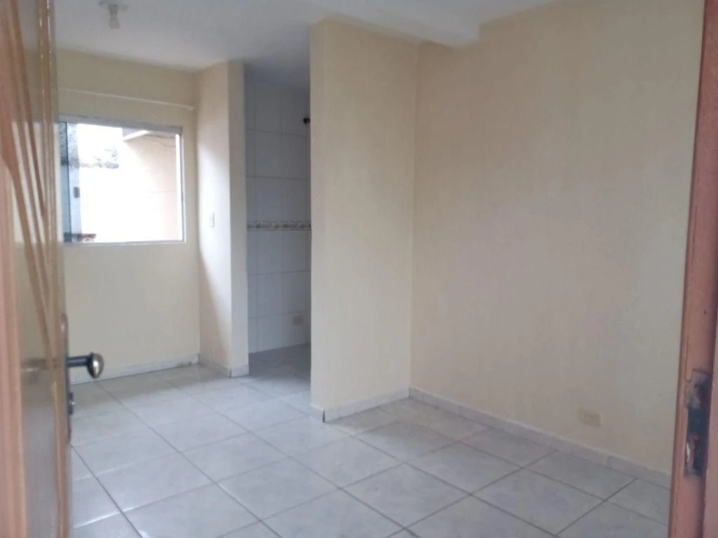 House with 2 bedrooms and 1 bathroom, 120 m²