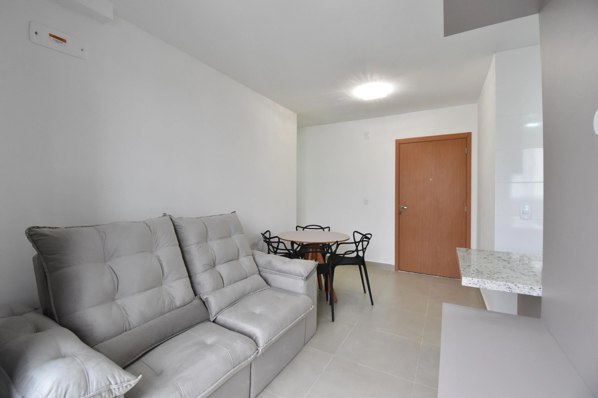 2-bedroom apartment with a home office in Curitiba — photo 12