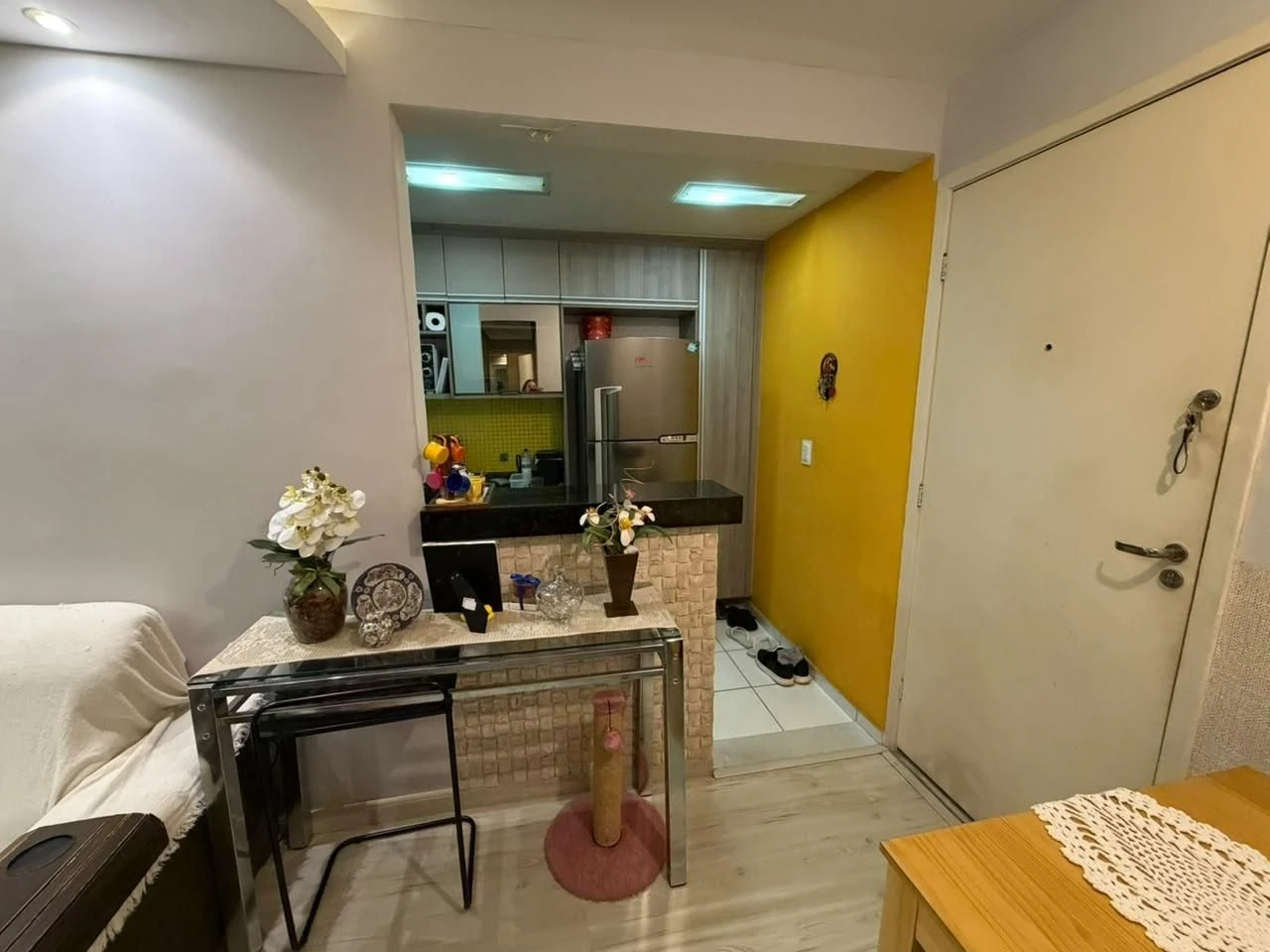2-bedroom apartment with a washing machine — photo 2