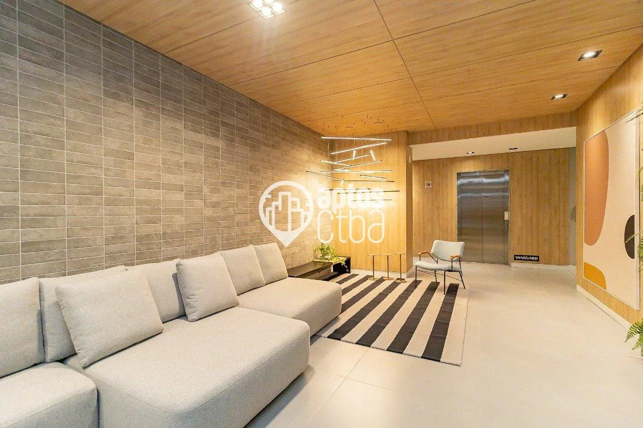 Glass-enclosed balcony in a 2-bedroom apartment, 81 m² — photo 51