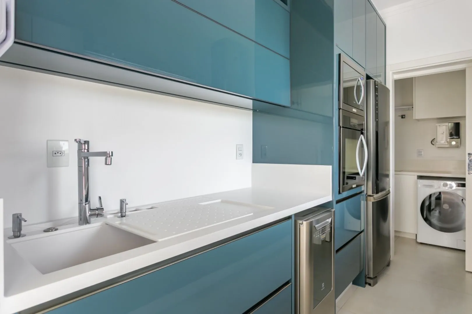 Penthouse with 2 en-suite bedrooms, 180 m² and 2 parking — photo 5