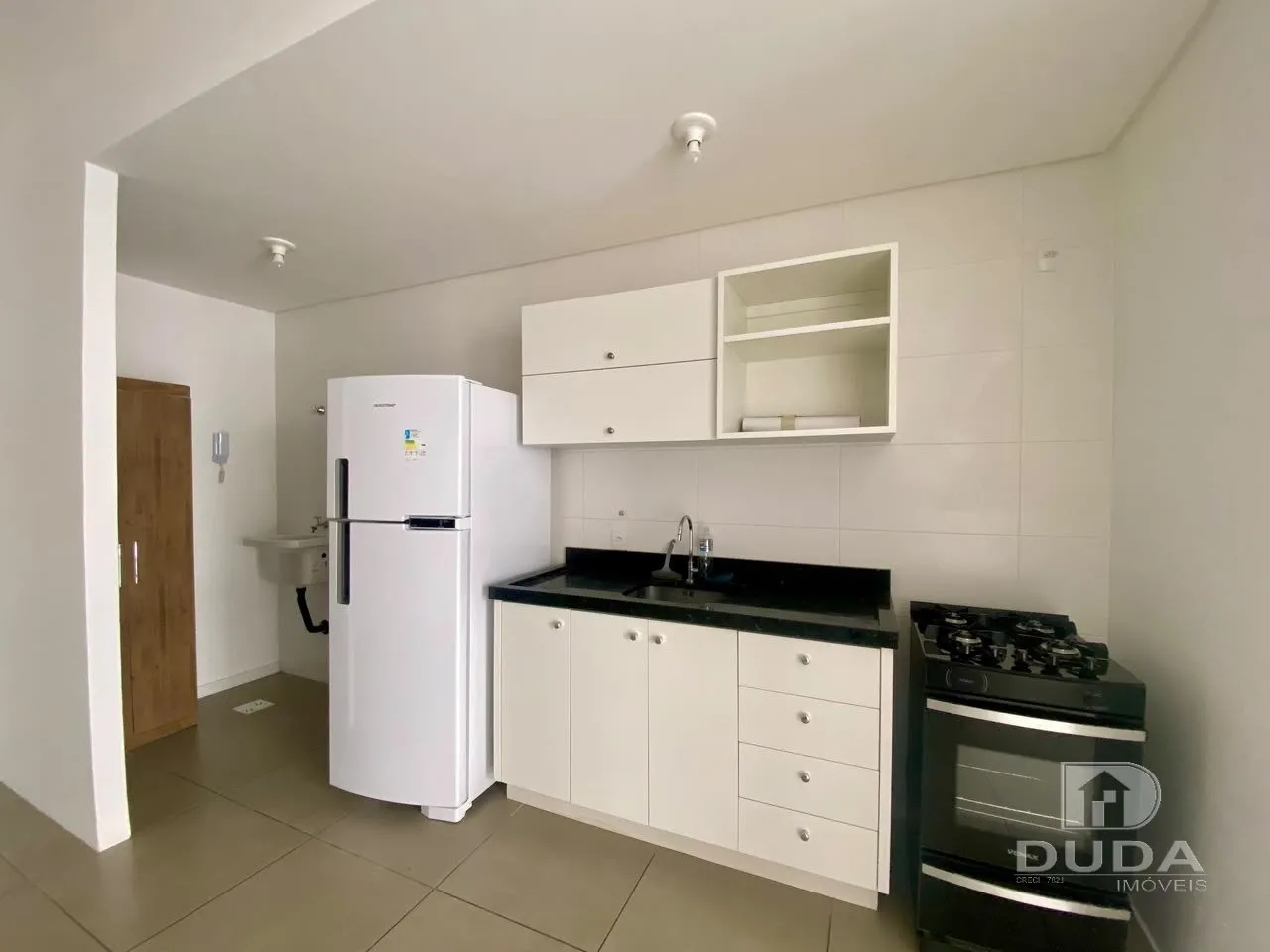 Furnished studio, 32 m², with a washing machine — photo 2