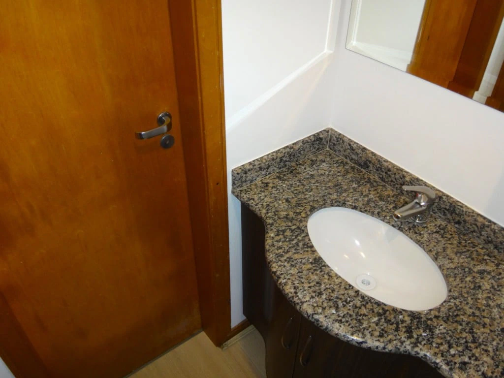 Furnished studio, 58 m² — photo 16