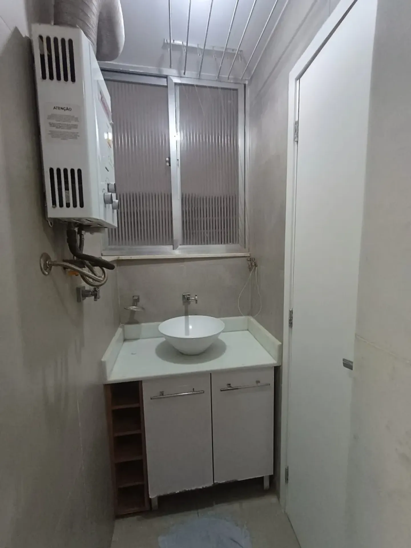 Apartment on the 6th floor with wood or laminate floors — photo 20