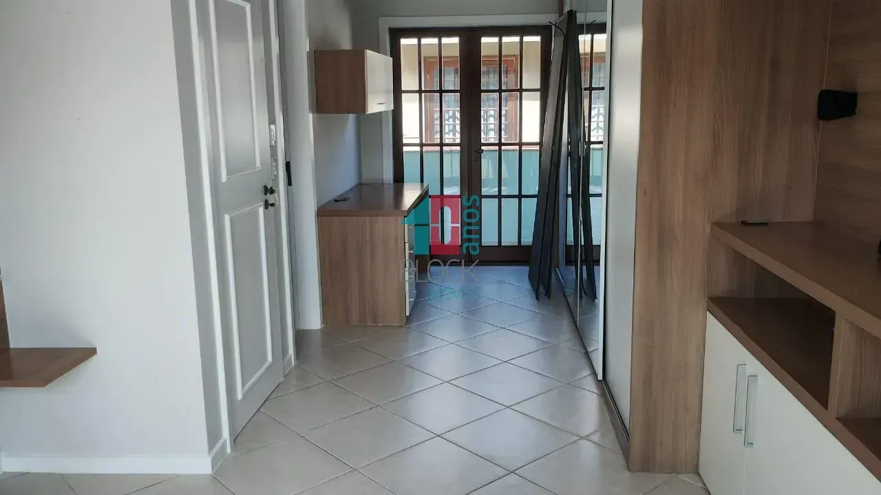 Casa de condomínio com 3 suítes e 200 m² — photo 33