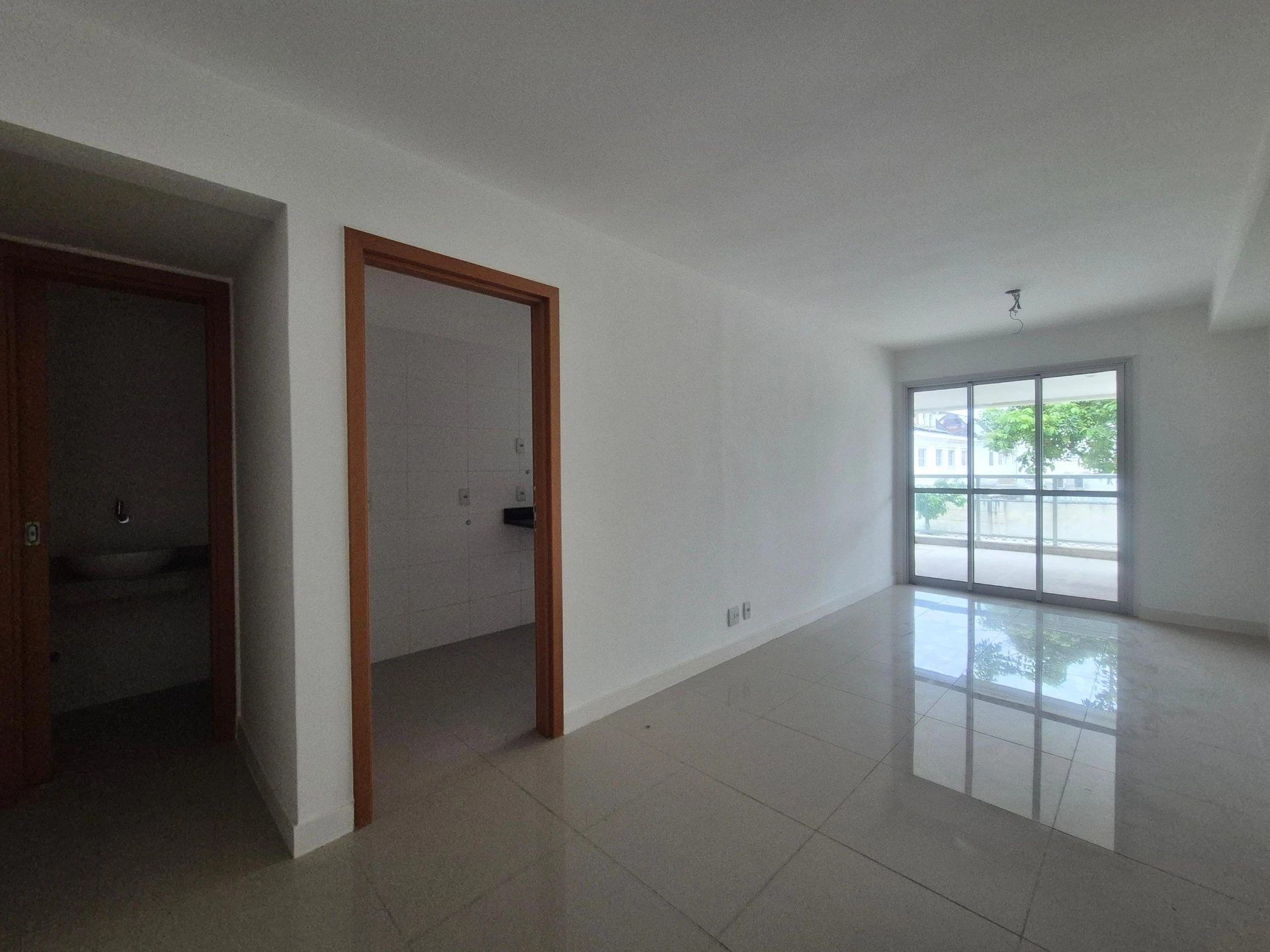 3-bedroom apartment in a building with a sauna — photo 4