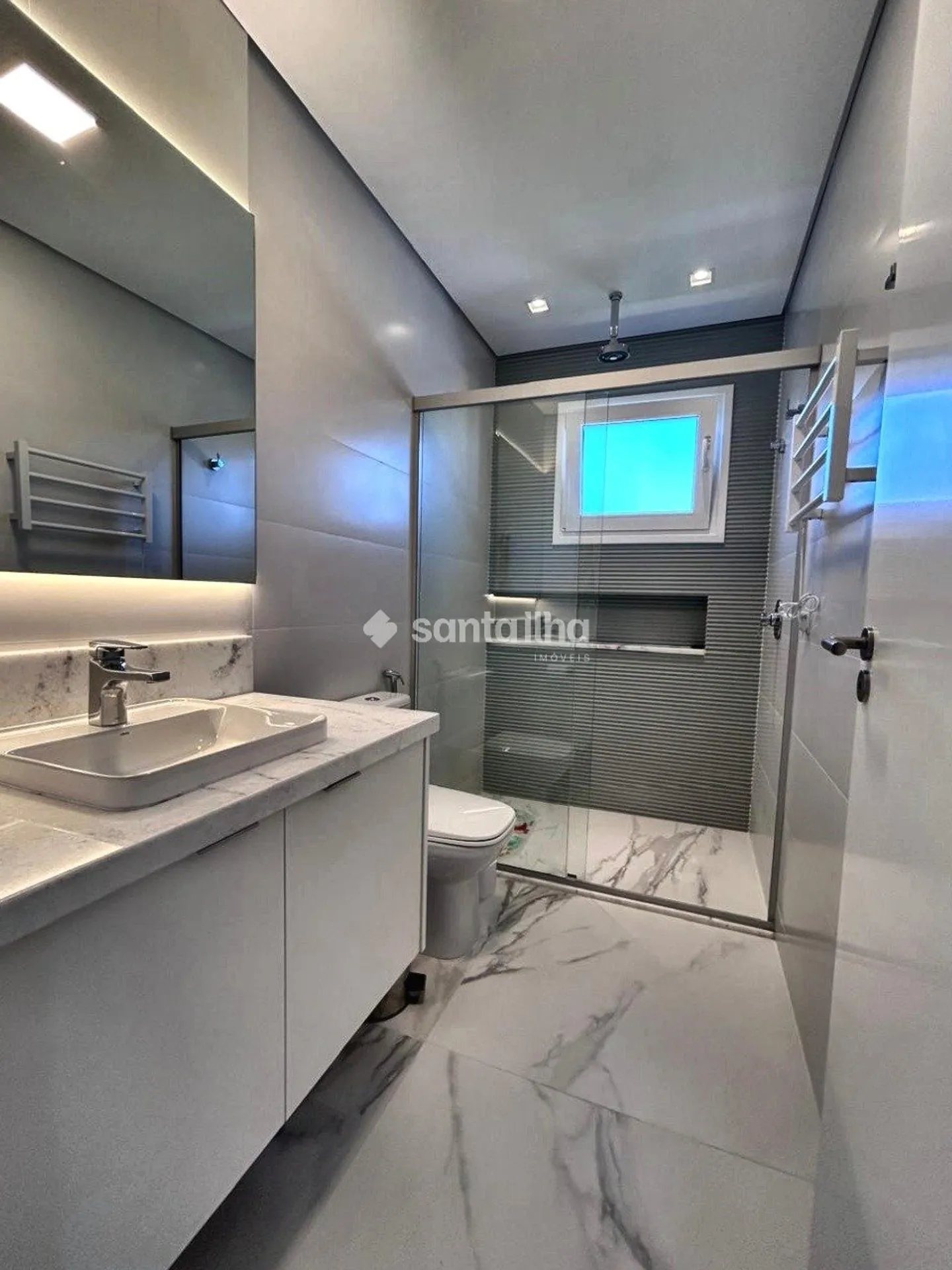 Casa mobiliada com 4 suítes e 4 vagas, 681 m² — photo 22