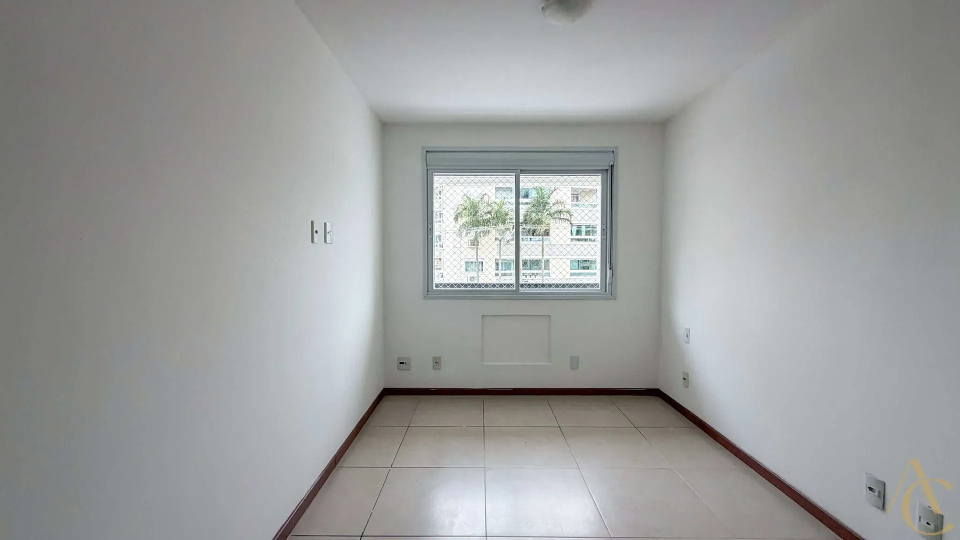 3-bedroom apartment with 3 bathrooms and 1 parking spot — photo 32