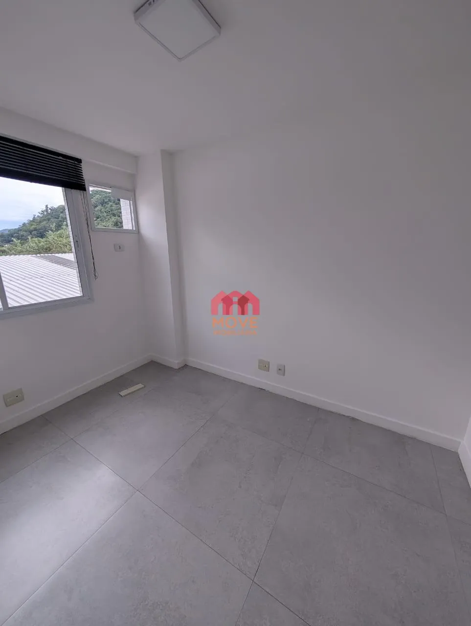 1-bedroom apartment with balcony and 1 parking space — photo 8