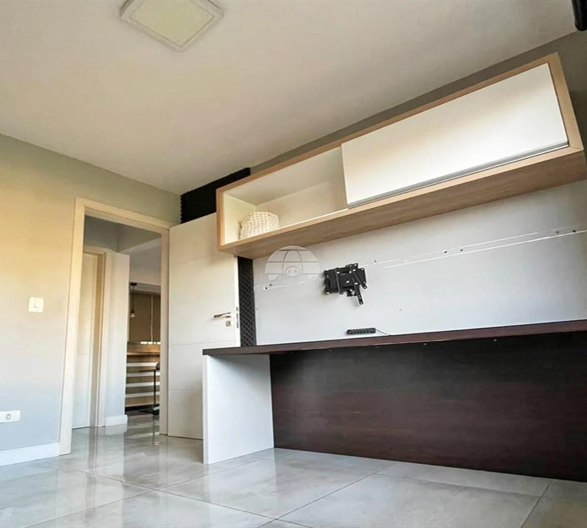 Home office in a 2-bedroom apartment, 71 m² — photo 8