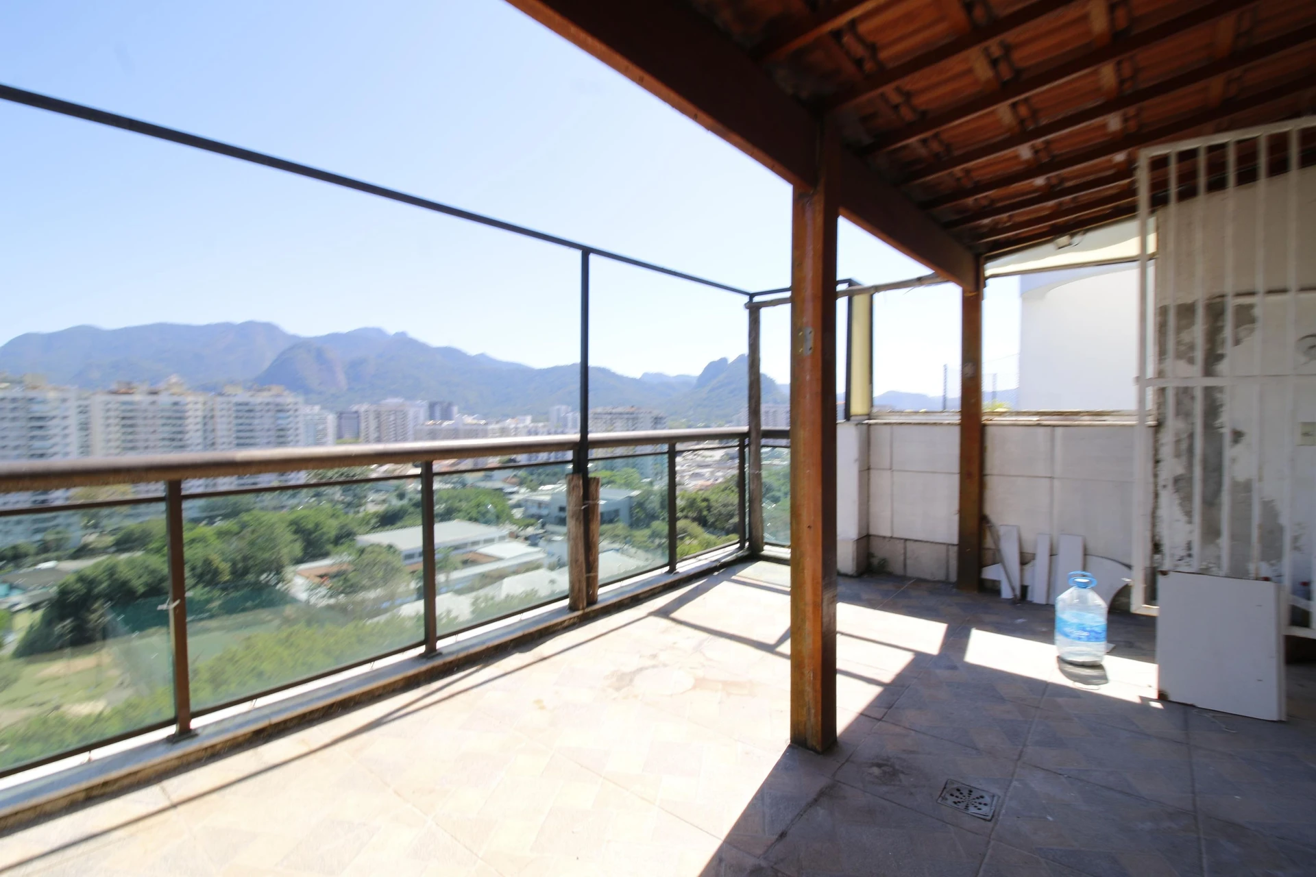Apartamento mobiliado com 3 quartos e varanda — photo 9