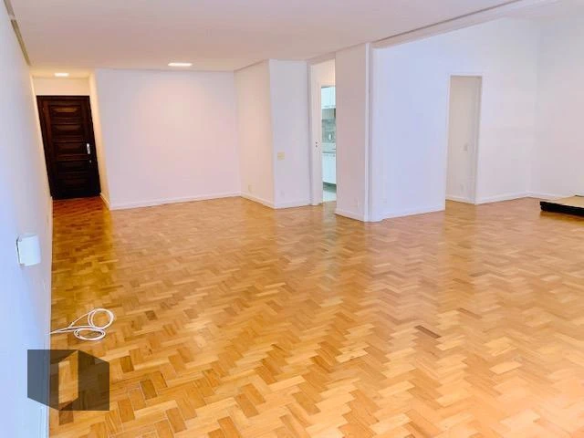 Apartamento com piso de madeira ou laminado, Copacabana — photo 4