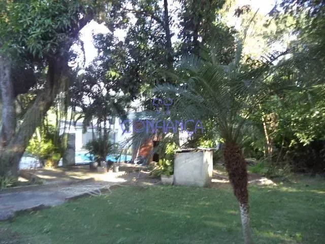 Casa com 4 quartos, 295 m² construídos e piscina — photo 32