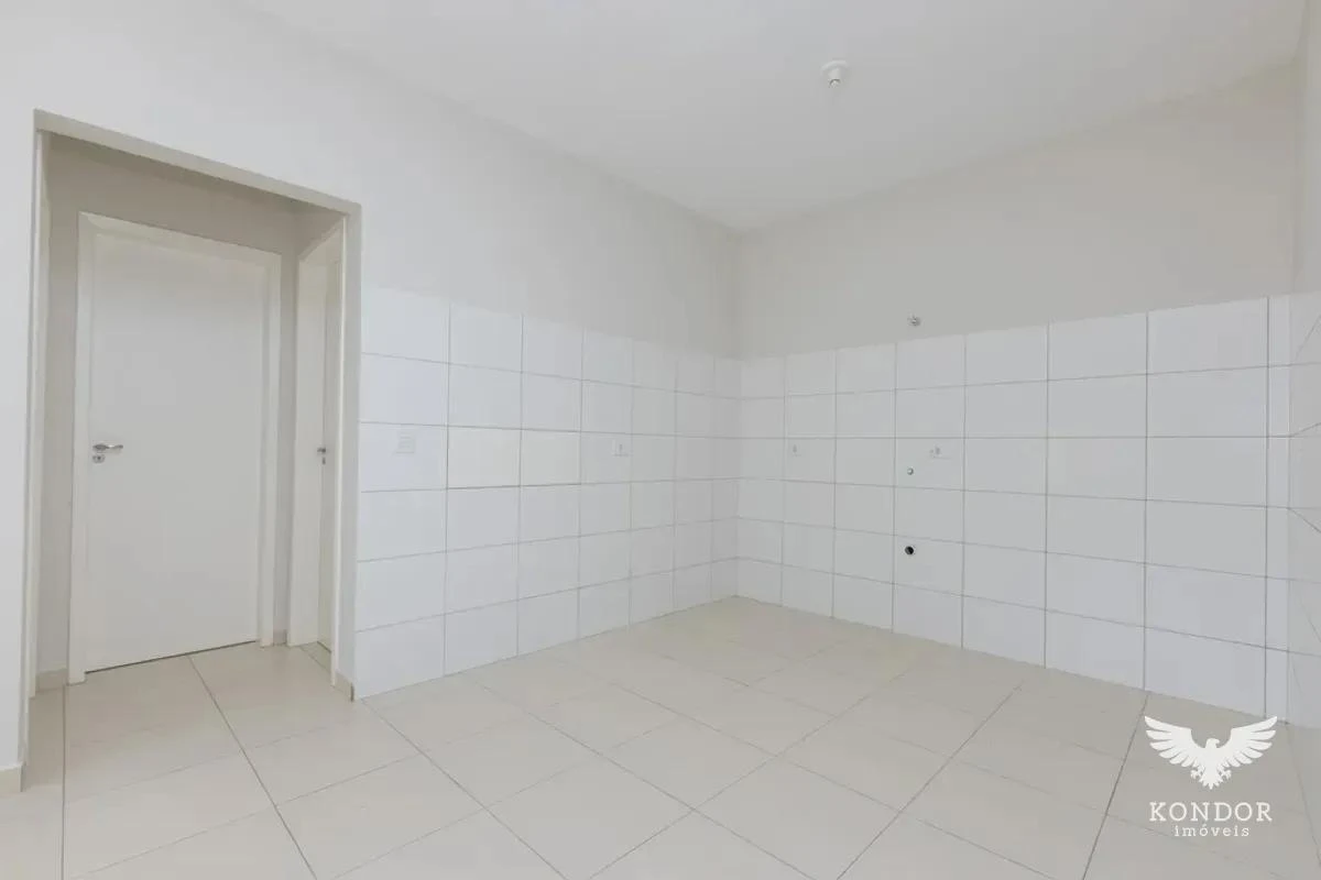 60 m² house with 2 bedrooms and a glass shower — photo 2