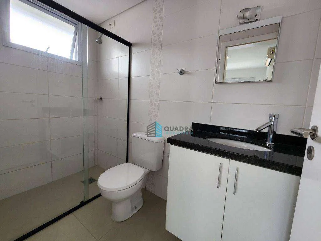 2-bedroom apartment with a home office in Florianópolis — photo 4