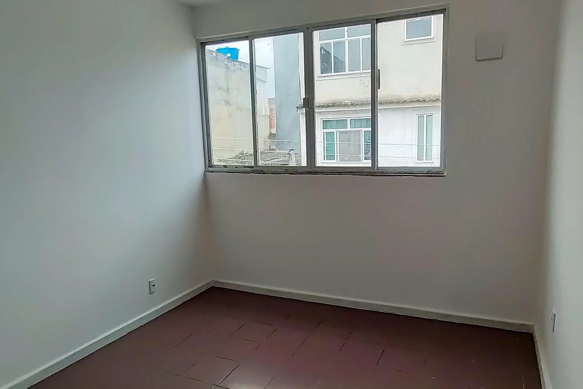 Будинок у кондомініумі з відкритою кухнею та 1 спальнею — photo 10