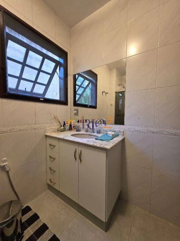 Casa mobiliada com 3 quartos, 4 banheiros e 5 vagas — photo 3