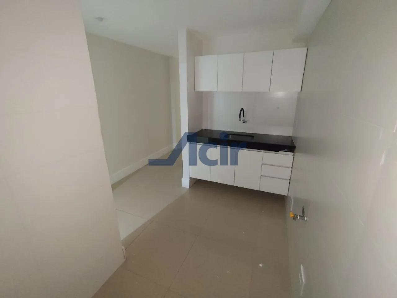 Apartamento de 2 quartos em condomínio com academia — photo 3
