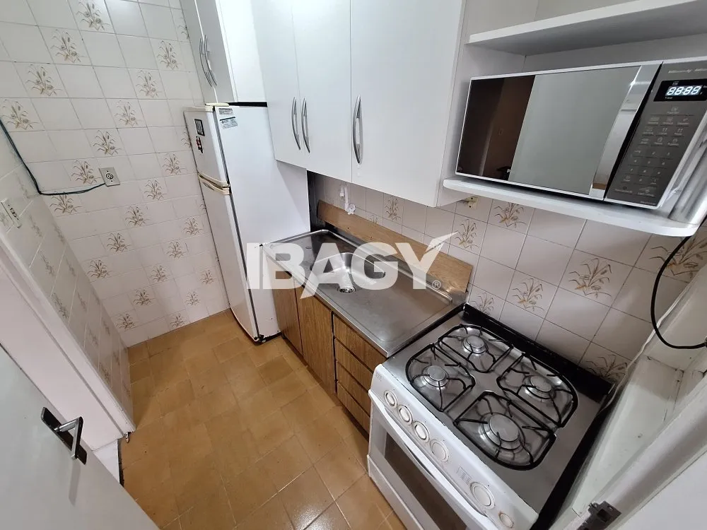 Apartamento amueblado con cocina a gas y 2 dormitorios — photo 3