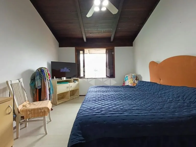 House, 600 m², with a bathtub — photo 4