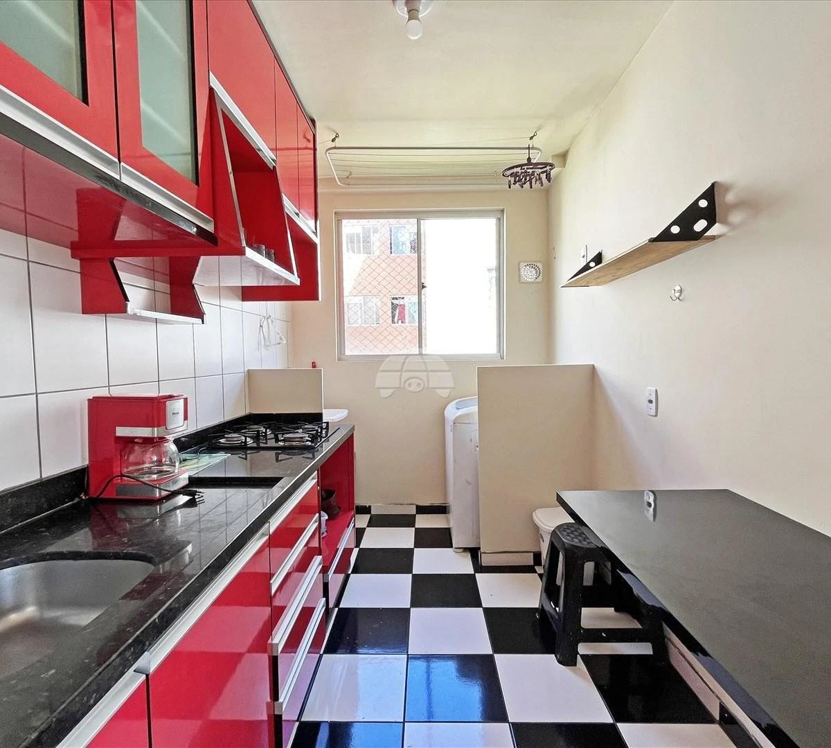47 m² apartment with a washing machine and a home office — photo 5