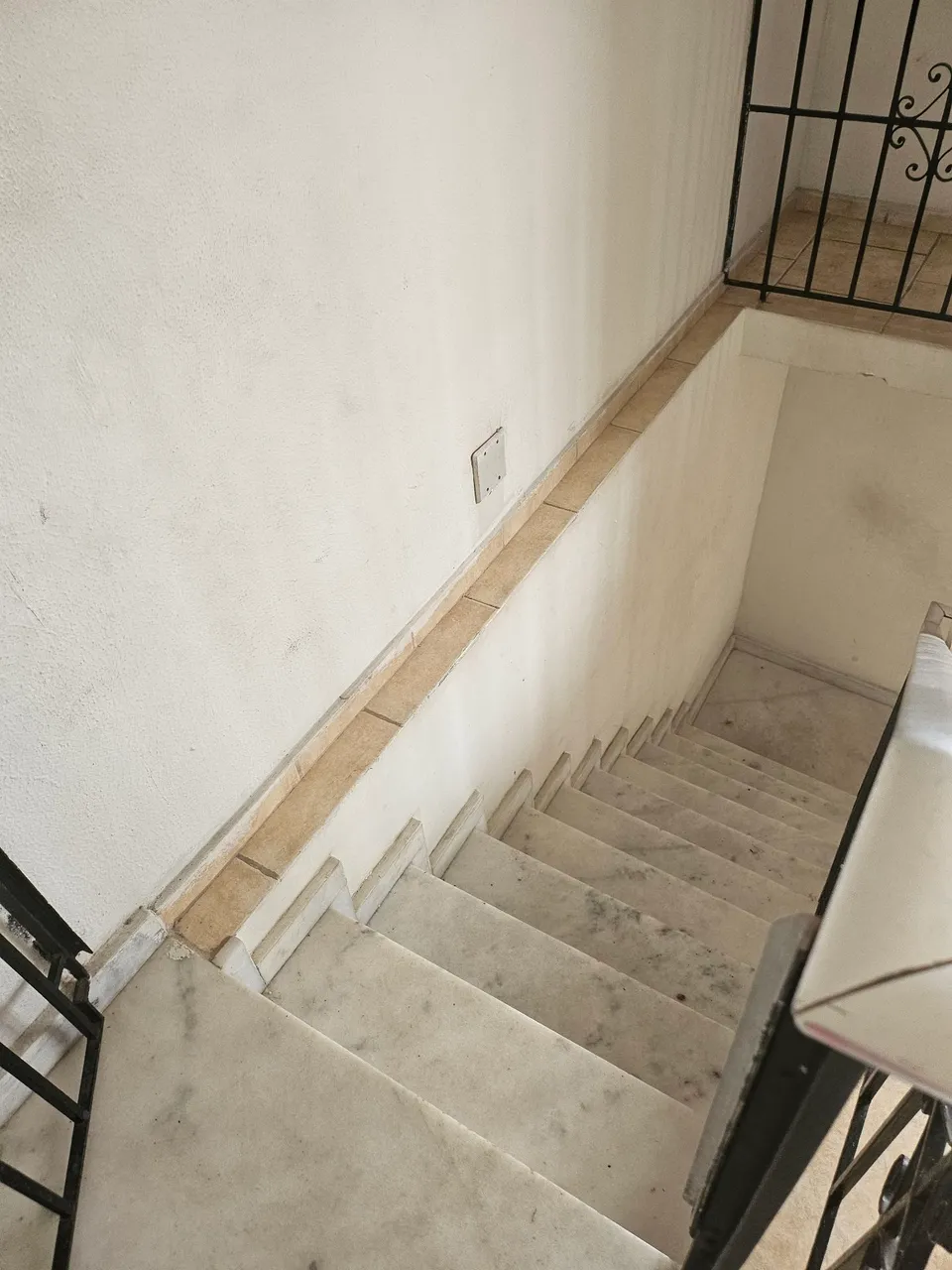 Unfurnished house with 3 bedrooms and separate kitchen — photo 11
