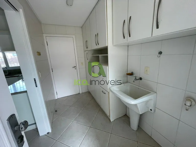 Меблированный дом на 2 уровня: 4 спальни и 3 санузла — photo 25