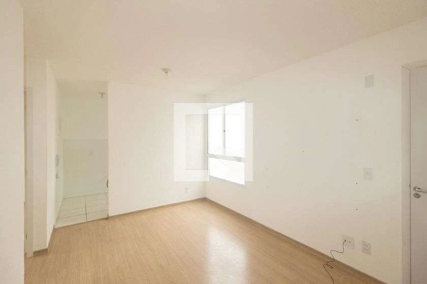 46 m² apartment with a closed-off kitchen and parking — photo 24