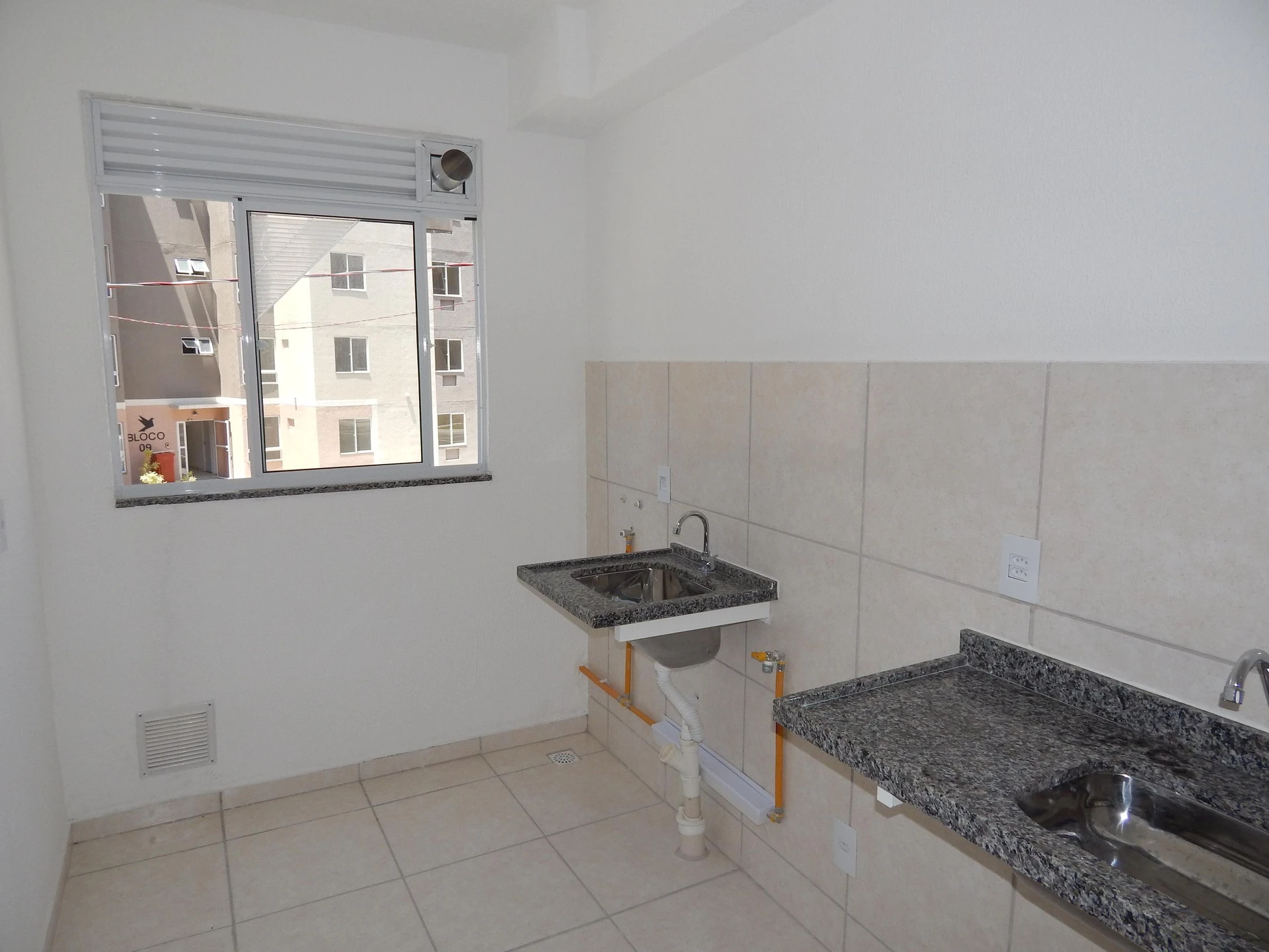 Apartment, 50 m², with a grill on the balcony — photo 28