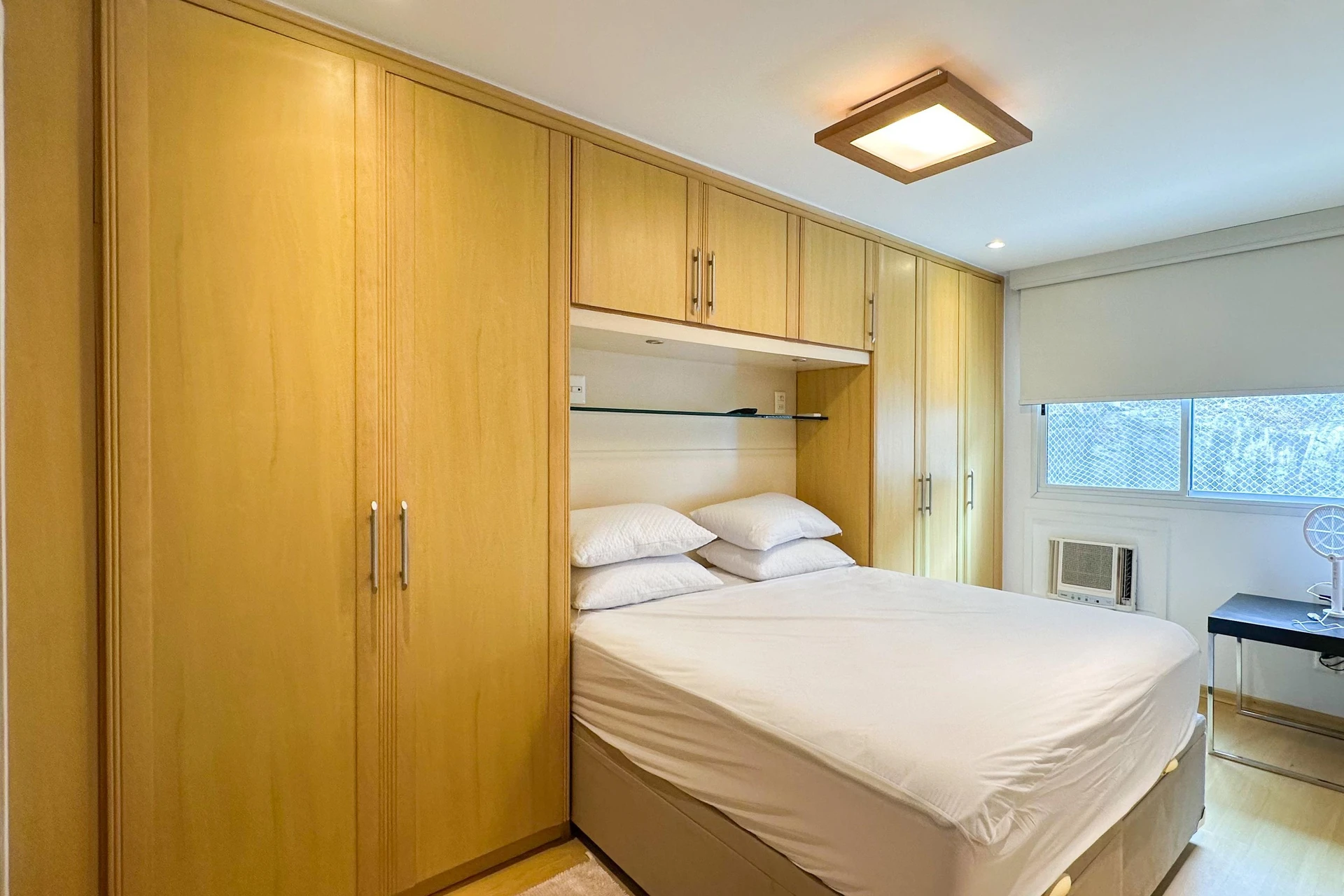 Furnished apartment with 2 bedrooms and built-in wardrobes — photo 35