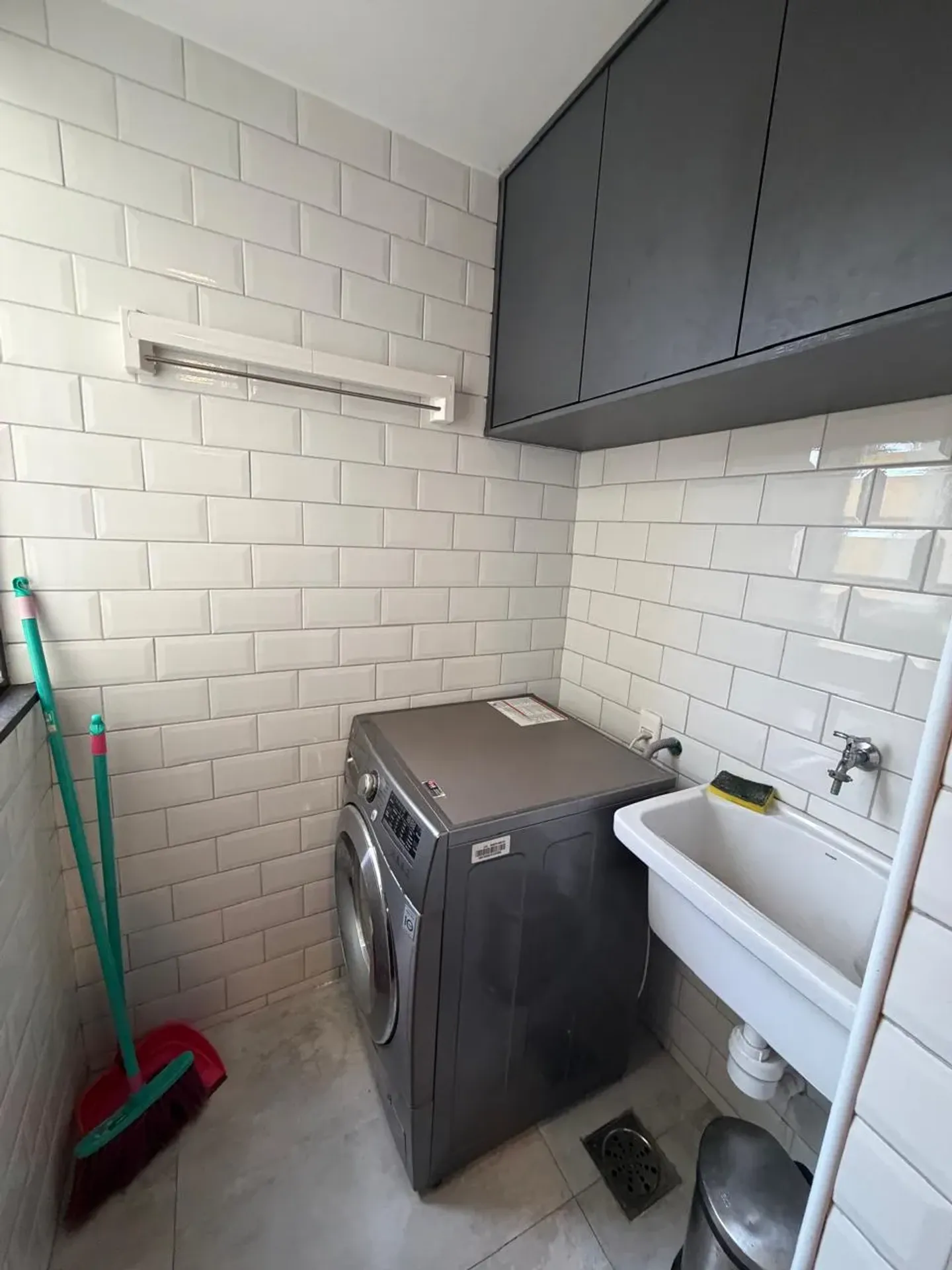 Furnished apartment, 48 m², with a dryer — photo 10