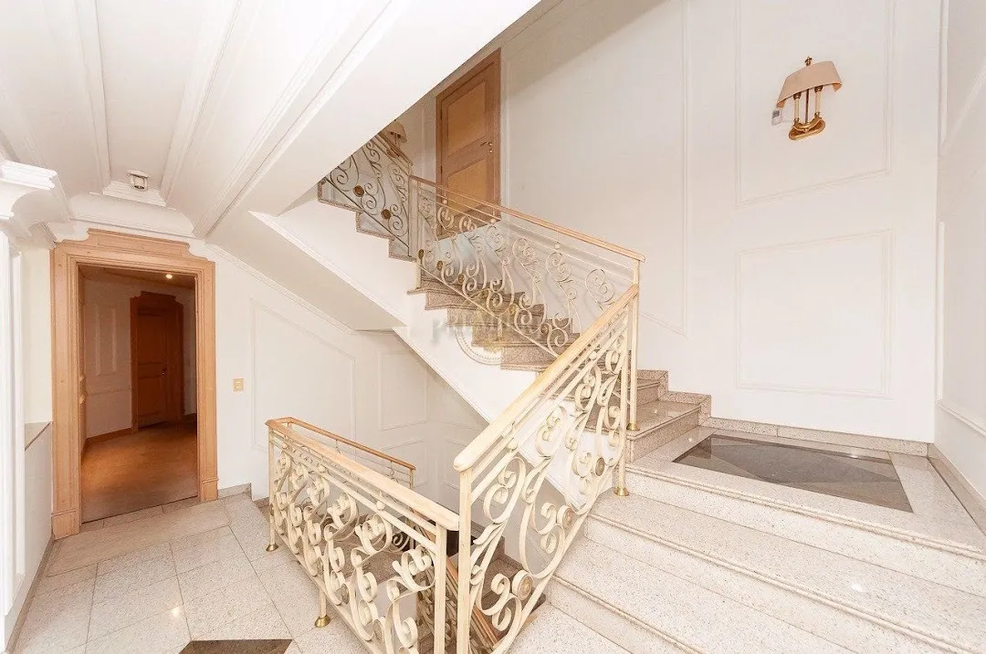 Casa com 4 suítes e jardim privativo, 7 banheiros — photo 15