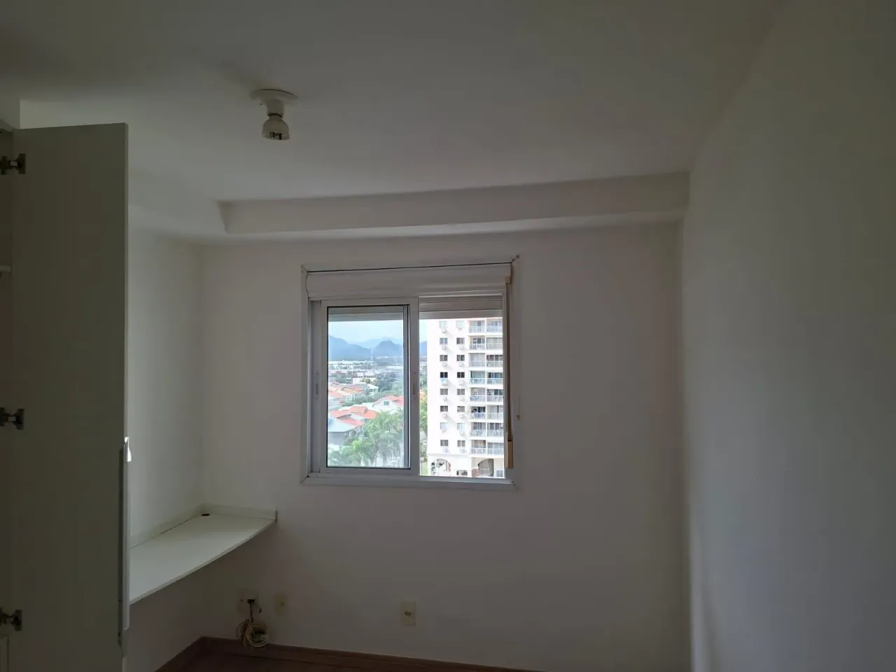 Apartamento sem mobília com 3 quartos e varanda — photo 7