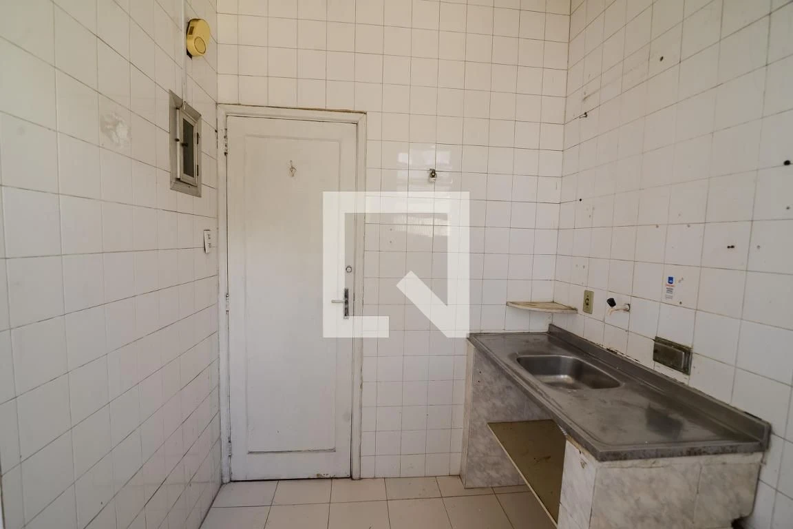 Apartamento com piso de madeira ou laminado, Maracanã — photo 8