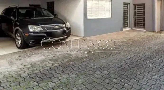 House with 1 bedroom, 5 bathrooms and pets allowed — photo 4