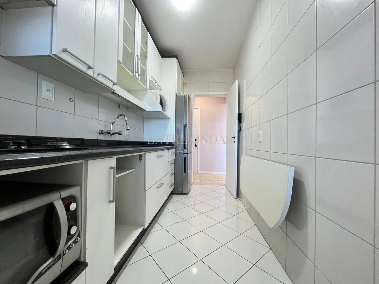 Apartment on the 1st floor with a water view — photo 17
