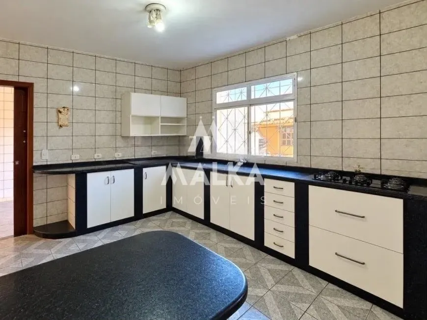 5-bedroom house with a bathtub in Florianópolis — photo 8