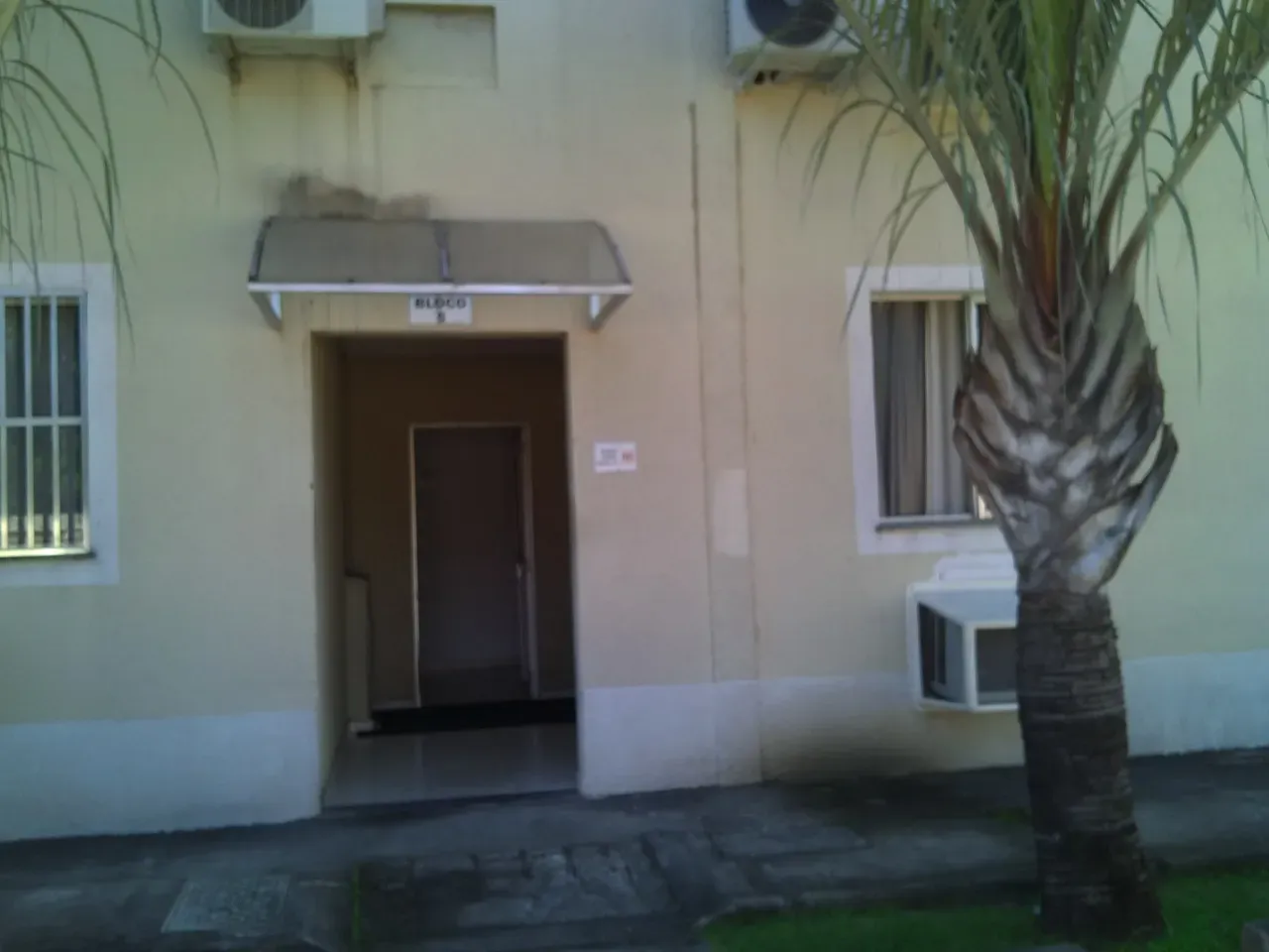 Unfurnished apartment with 2 bedrooms and 1 bathroom — photo 4