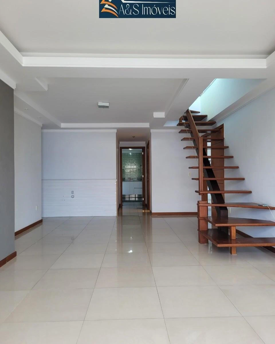 238 m² apartment with 3 parking spaces and 3 en-suites — photo 9
