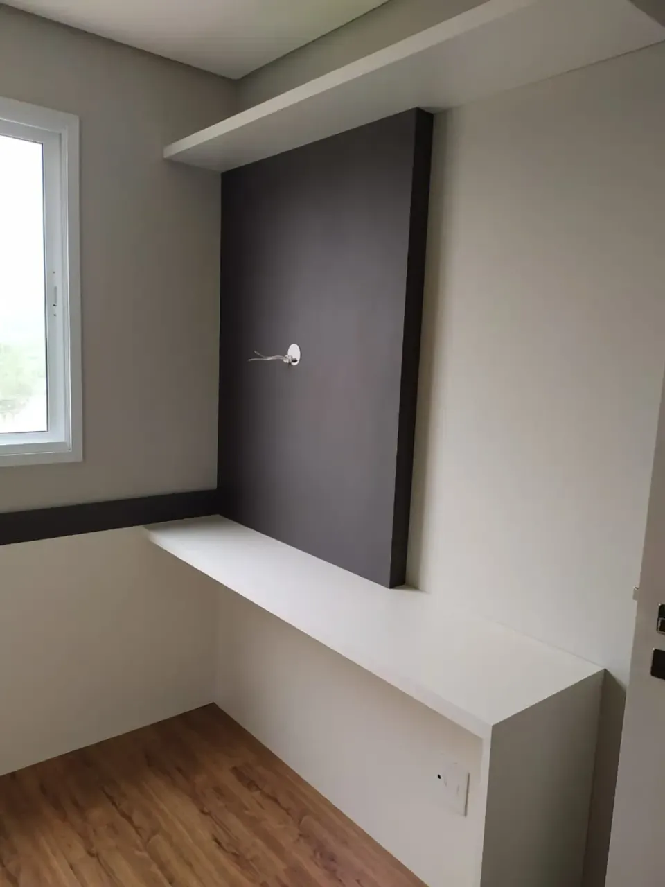 Apartamento de 3 dormitorios con 2 baños y balcón cerrado — photo 5